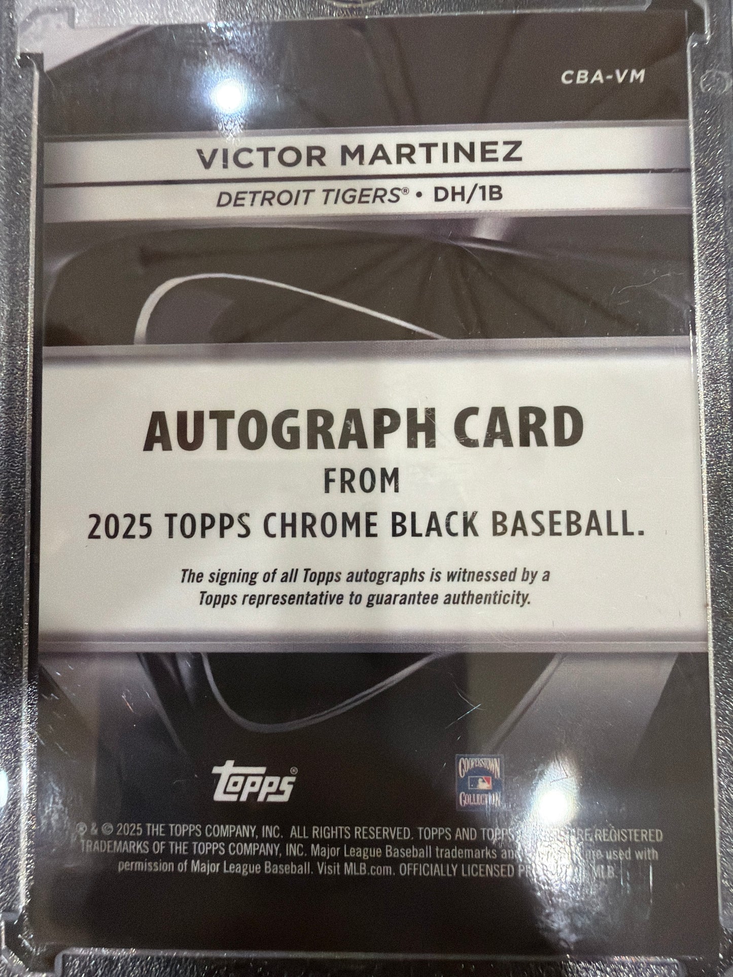 2025 Topps Chrome Black Victor Martinez #CBA-VM