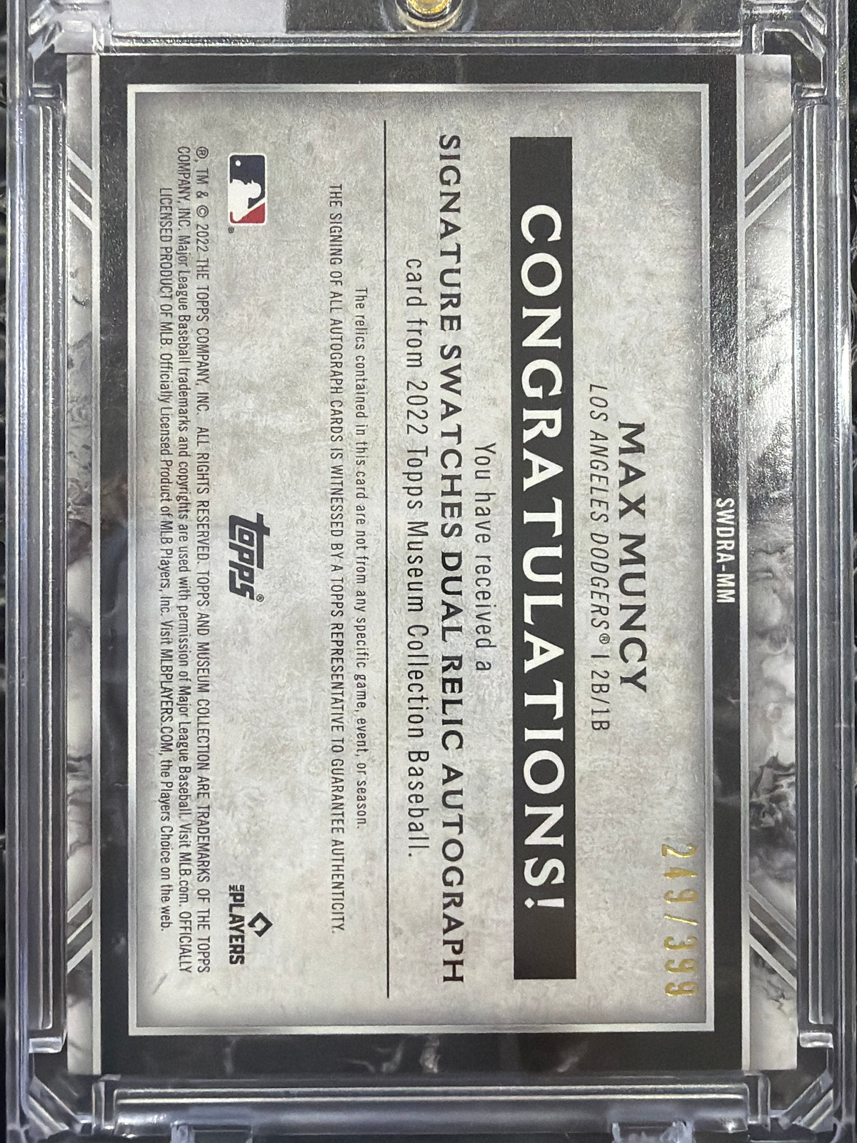 2022 Topps Max Muncy #SWDRA-MM /399 Signature Swatches Dual Relic Autograph