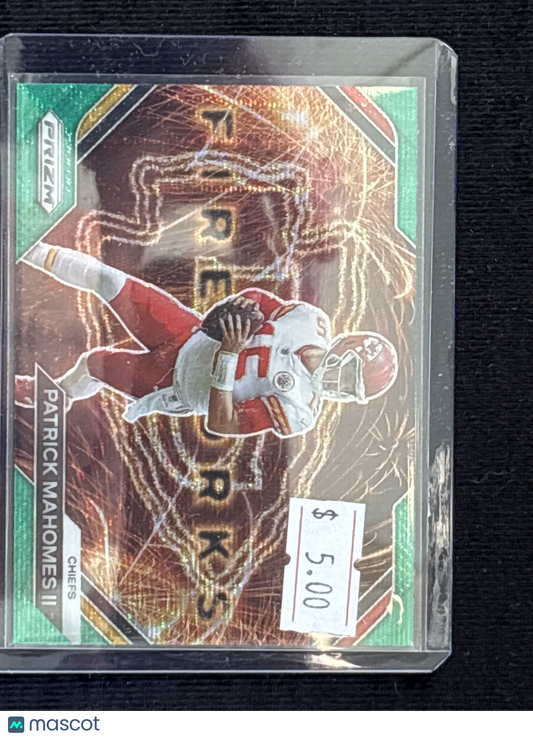2023 Panini Prizm Fireworks Patrick Mahomes II #F-2 Green