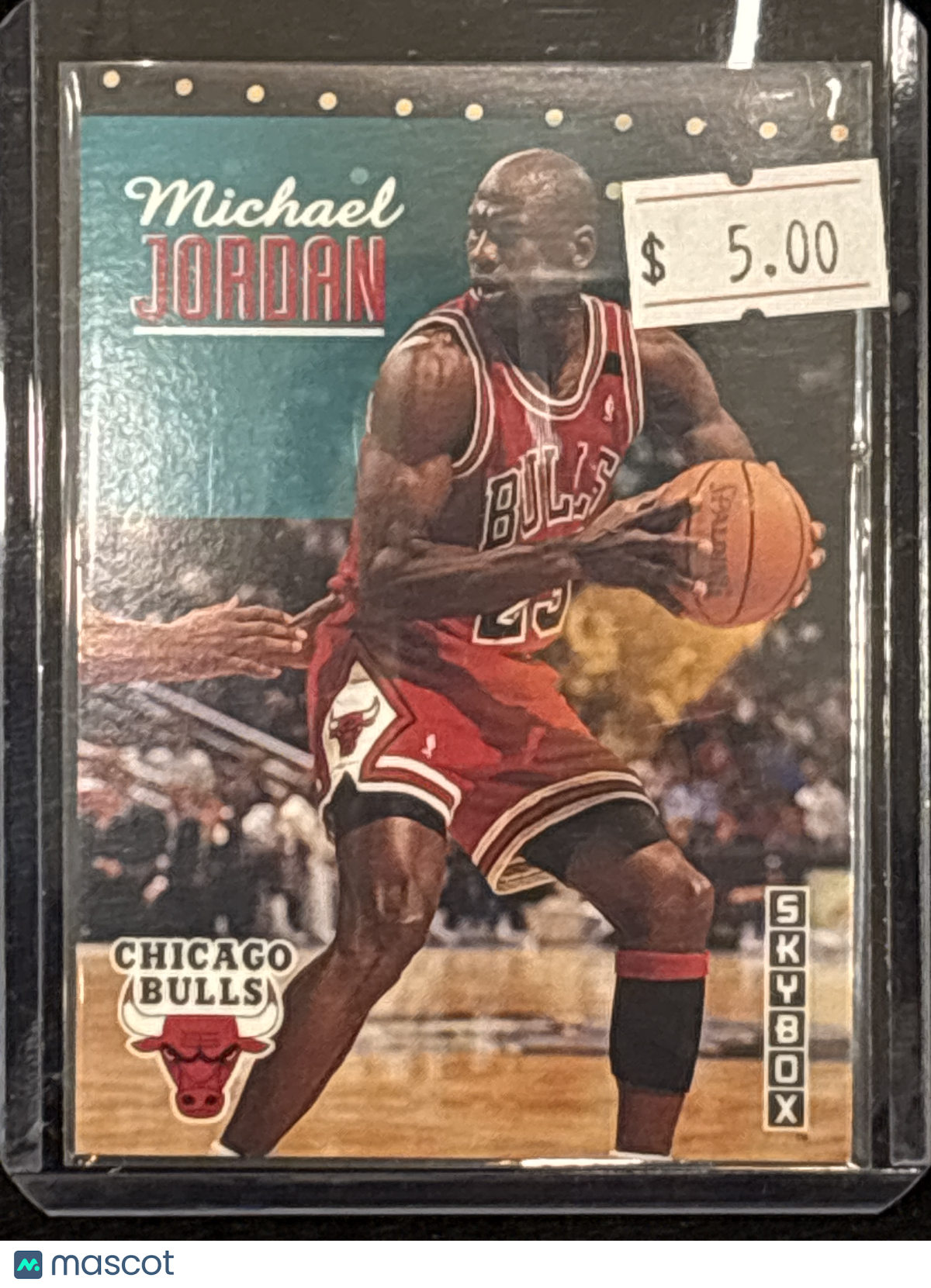 1999 1992-93 SkyBox Michael Jordan #31 HOF Mint