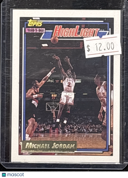 1992-93 Topps Highlight Michael Jordan #3 HOF Mint