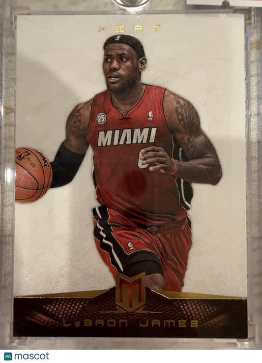 2013 Panini Momentum LeBron James #145