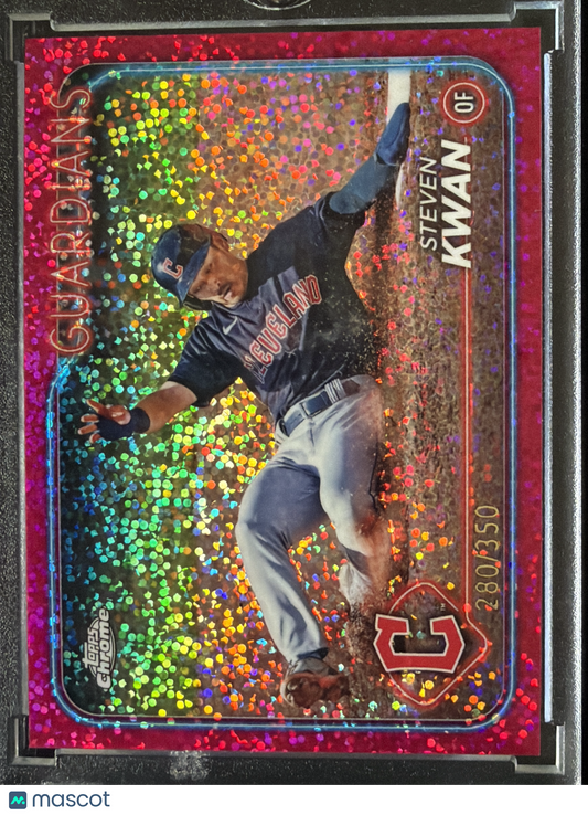 2024 Topps Chrome Steven Kwan #30 Pink Speckle /350
