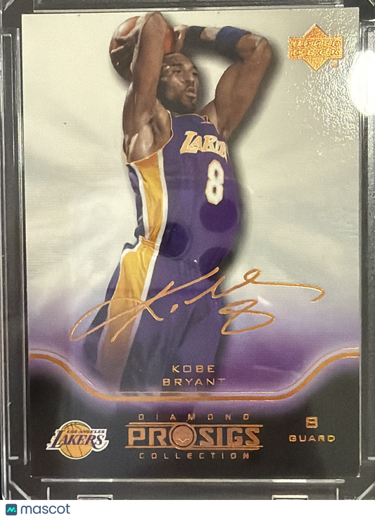 2004 Upper Deck Diamond ProSigs Collection Kobe Bryant #37