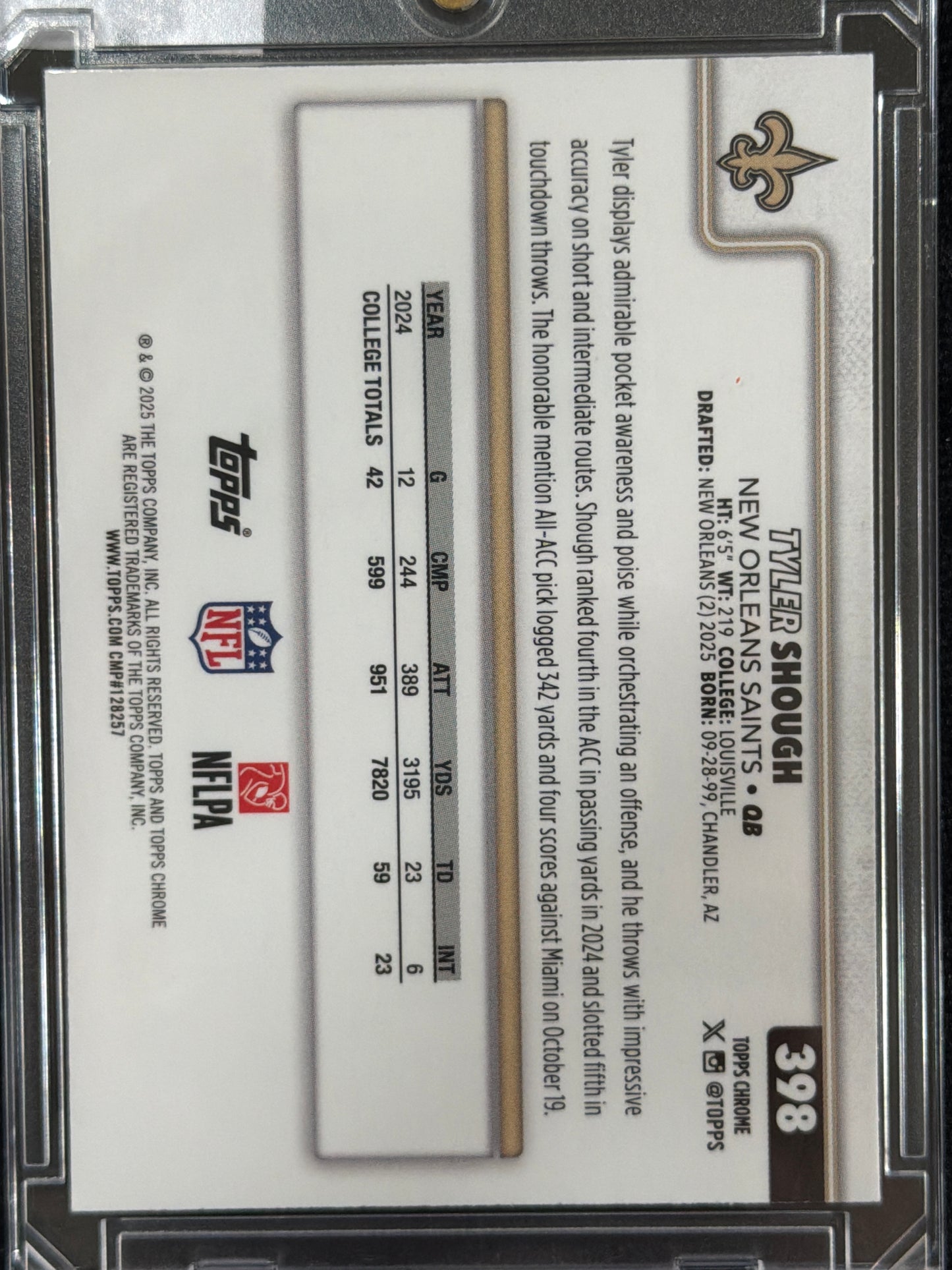 2025 Topps Chrome Tyler Shough #398 Leather Prizm RC