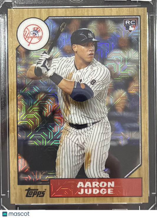 2017 Topps Continuity Program Aaron Judge #87-AJ Silver Pack Mojo Refractor RC