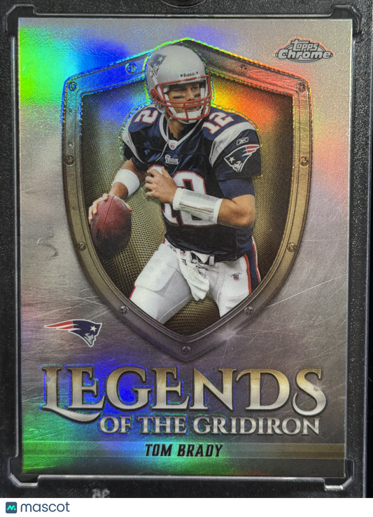 2025 Topps Chrome Legends of the Gridiron Tom Brady #LOG-9 Refractor